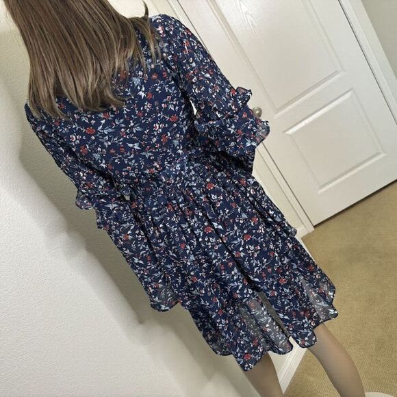 Walter Baker Dress Size 2 Blue Floral Print Diana Tiered Ruffle Layered Nautical - Picture 14 of 14